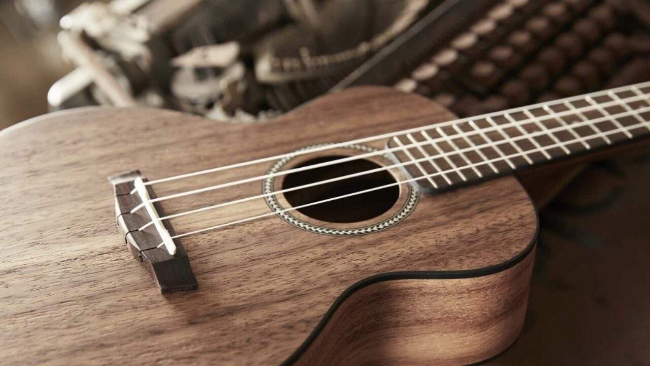 Аккорды на укулеле - УкулеЛа - аккорды песен для укулеле